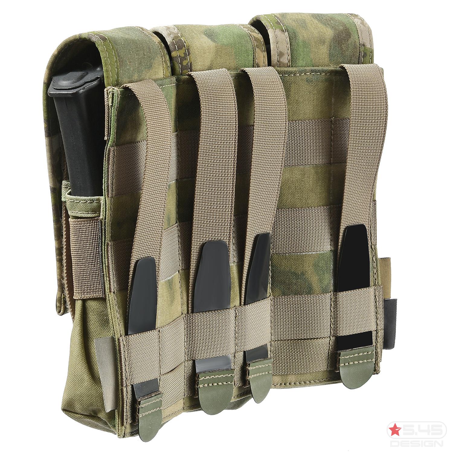 The back side of the pouch is equipped with the MOLLE straps 